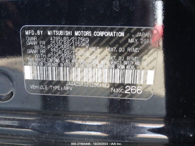 Photo 8 VIN: JA4AD3A32JZ064342 - MITSUBISHI OUTLANDER 