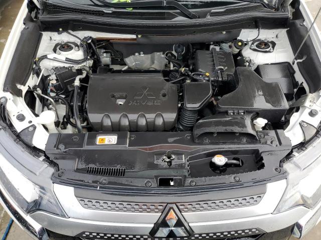 Photo 11 VIN: JA4AD3A32KZ026983 - MITSUBISHI OUTLANDER 