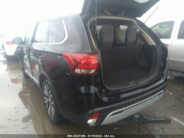 Photo 2 VIN: JA4AD3A32KZ036218 - MITSUBISHI OUTLANDER 