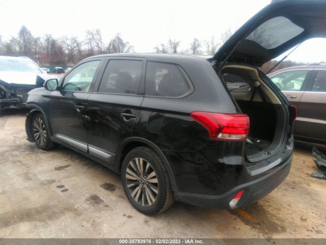 Photo 2 VIN: JA4AD3A32KZ044769 - MITSUBISHI OUTLANDER 