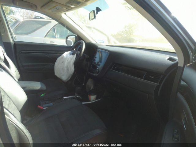 Photo 4 VIN: JA4AD3A32KZ054931 - MITSUBISHI OUTLANDER 