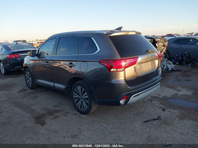 Photo 2 VIN: JA4AD3A32LZ003947 - MITSUBISHI OUTLANDER 