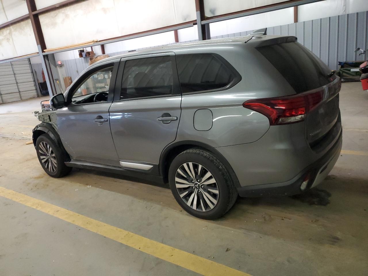 Photo 1 VIN: JA4AD3A32LZ025365 - MITSUBISHI OUTLANDER 