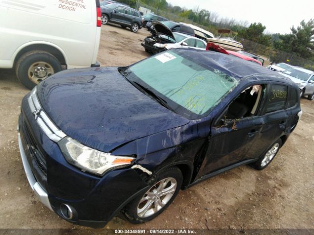 Photo 5 VIN: JA4AD3A33FZ009101 - MITSUBISHI OUTLANDER 