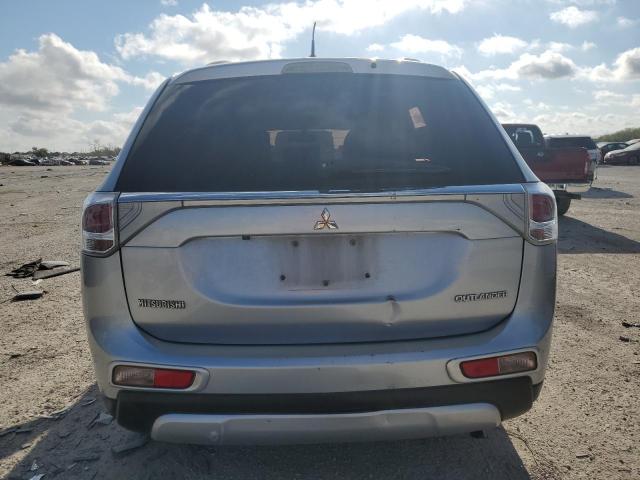 Photo 5 VIN: JA4AD3A33FZ010524 - MITSUBISHI OUTLANDER 