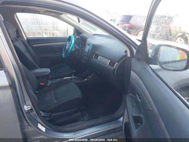 Photo 4 VIN: JA4AD3A33GZ007530 - MITSUBISHI OUTLANDER 