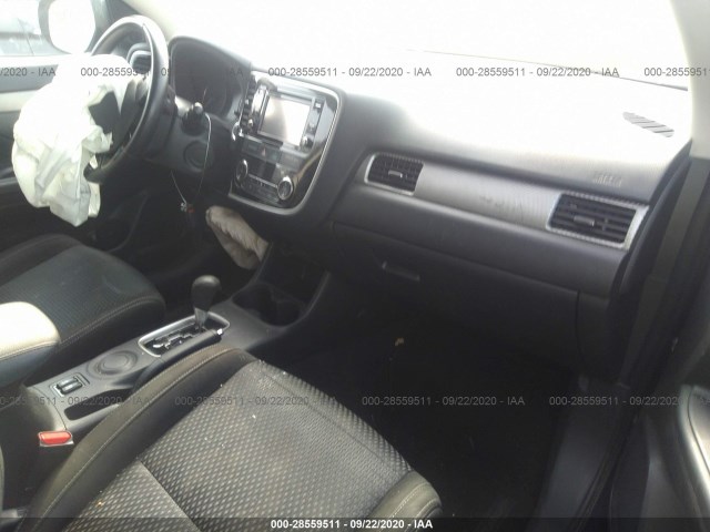 Photo 4 VIN: JA4AD3A33GZ014123 - MITSUBISHI OUTLANDER 