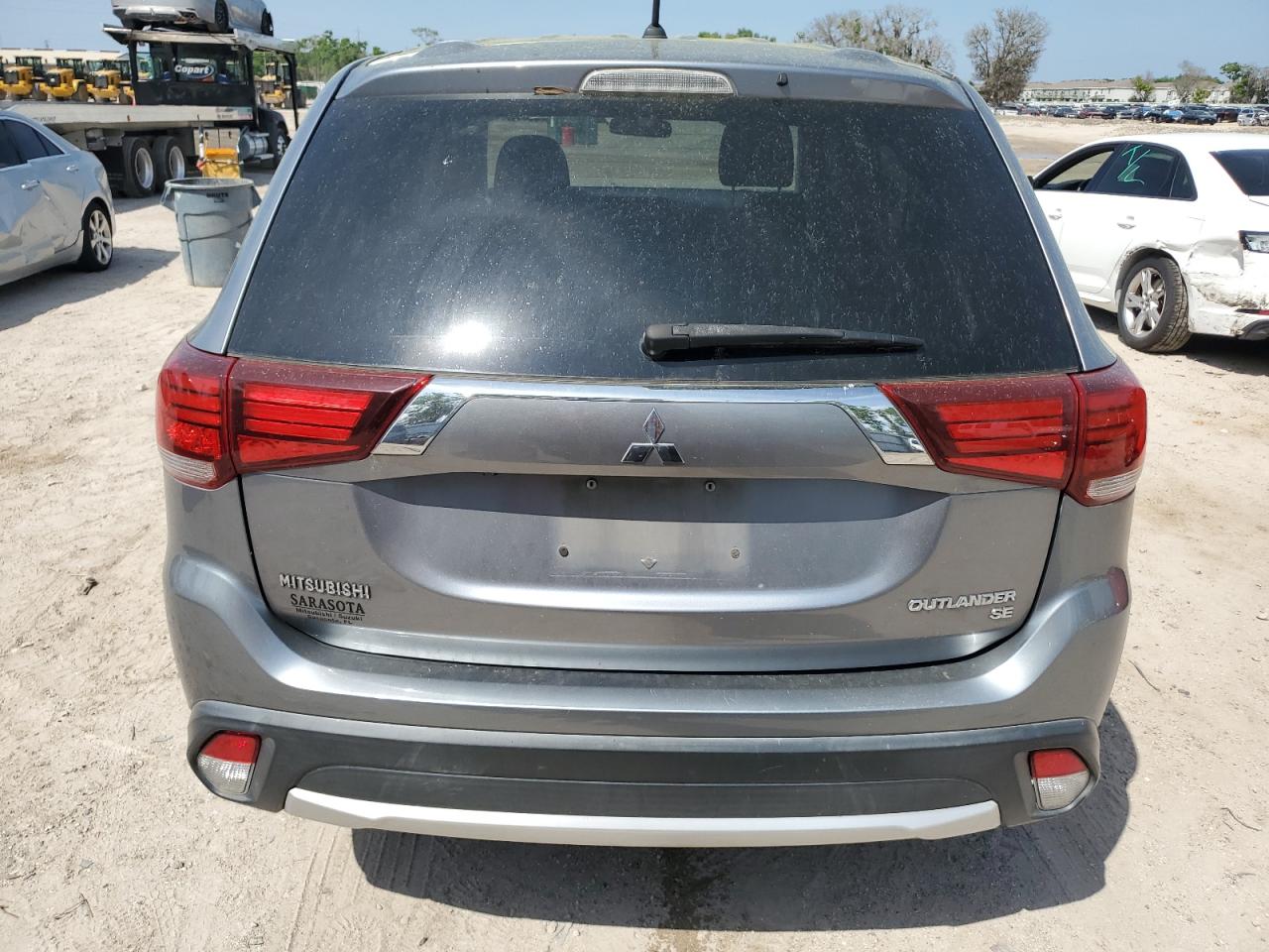 Photo 5 VIN: JA4AD3A33GZ039717 - MITSUBISHI OUTLANDER 