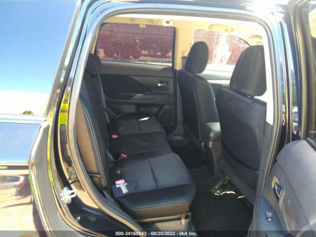 Photo 7 VIN: JA4AD3A33HZ002443 - MITSUBISHI OUTLANDER 