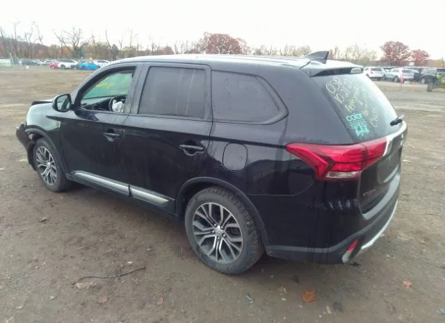 Photo 2 VIN: JA4AD3A33HZ053196 - MITSUBISHI OUTLANDER 