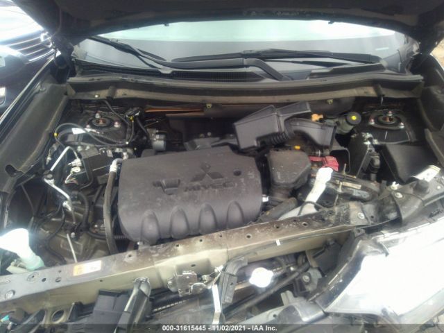 Photo 9 VIN: JA4AD3A33KZ024840 - MITSUBISHI OUTLANDER 