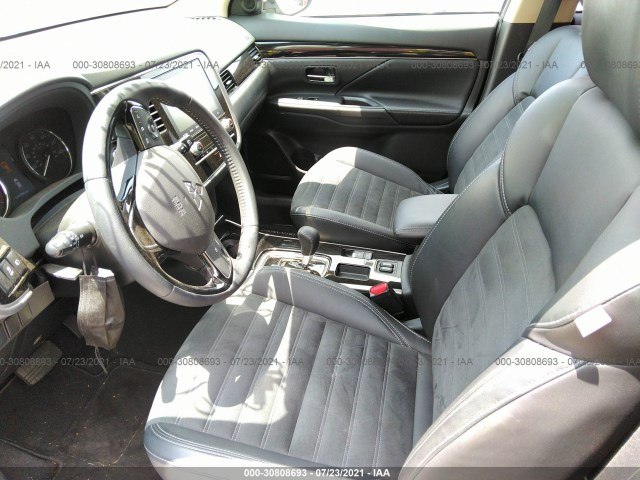 Photo 4 VIN: JA4AD3A33LZ008235 - MITSUBISHI OUTLANDER 