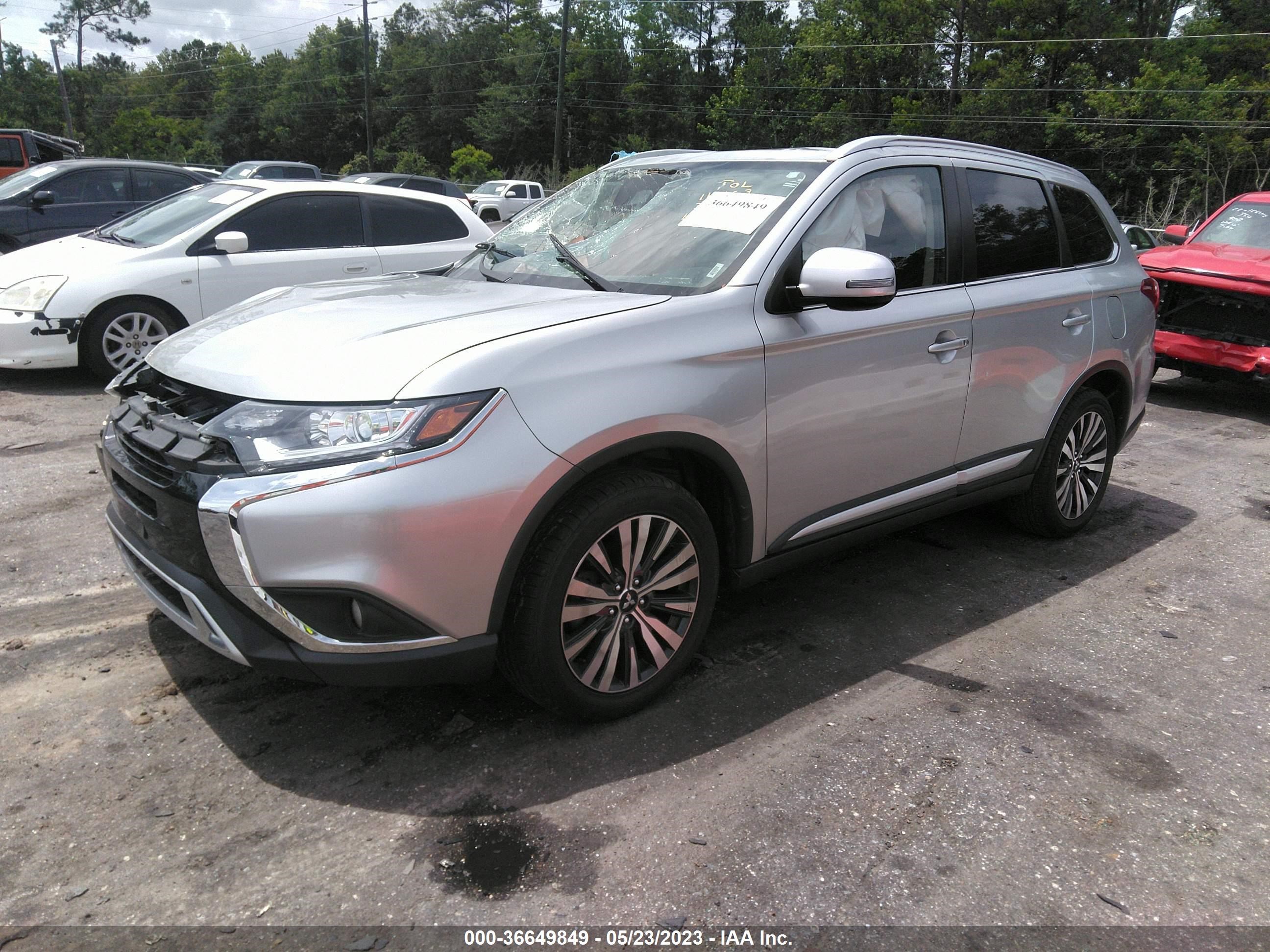 Photo 1 VIN: JA4AD3A33LZ020904 - MITSUBISHI OUTLANDER 