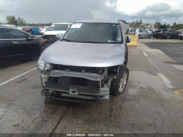 Photo 5 VIN: JA4AD3A34EZ009865 - MITSUBISHI OUTLANDER 