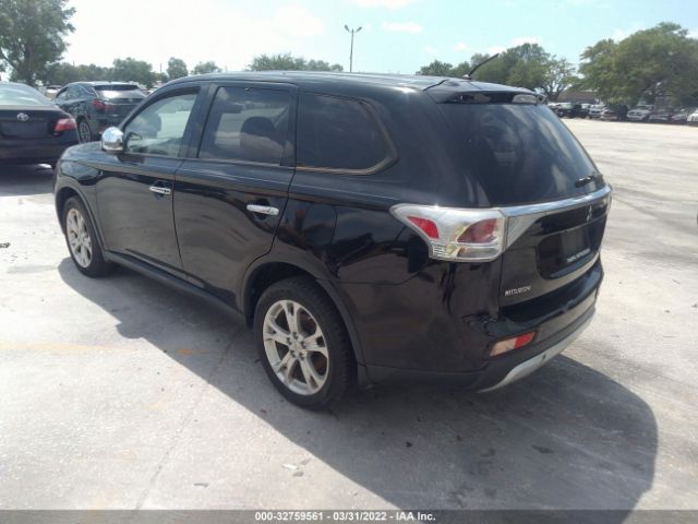 Photo 2 VIN: JA4AD3A34FZ011116 - MITSUBISHI OUTLANDER 