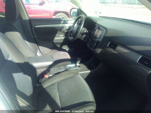 Photo 4 VIN: JA4AD3A34GZ006886 - MITSUBISHI OUTLANDER 