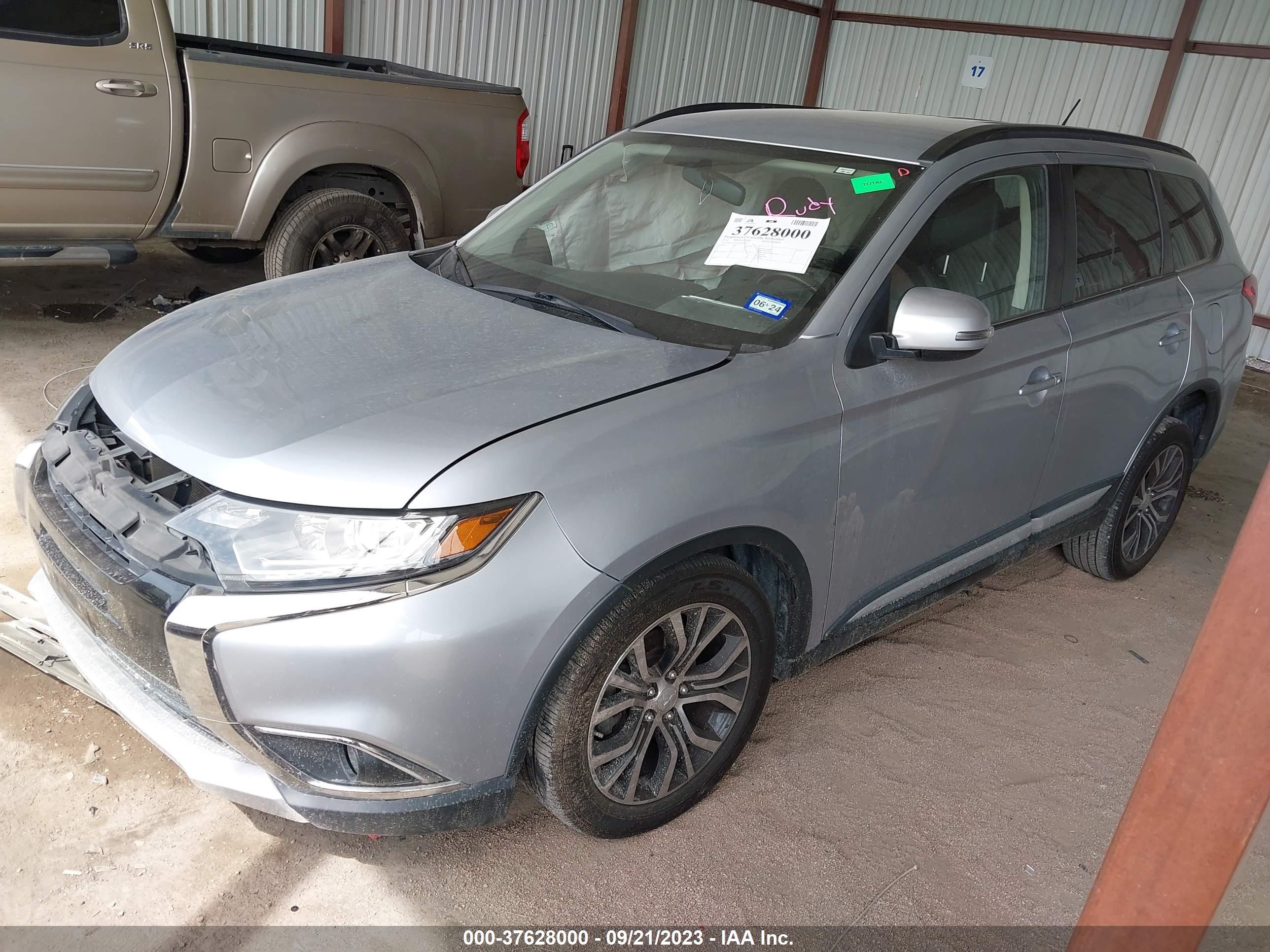 Photo 1 VIN: JA4AD3A34GZ065355 - MITSUBISHI OUTLANDER 