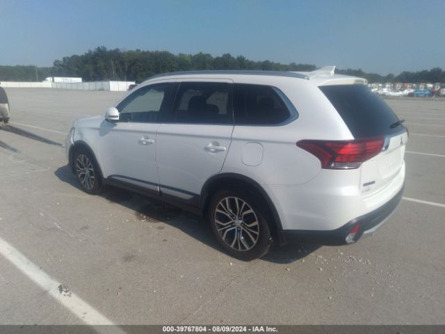 Photo 2 VIN: JA4AD3A34HZ000247 - MITSUBISHI OUTLANDER 