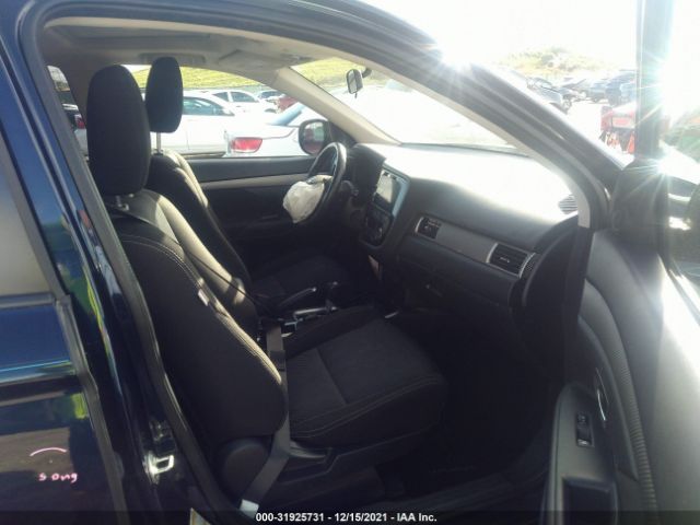 Photo 4 VIN: JA4AD3A34HZ062814 - MITSUBISHI OUTLANDER 