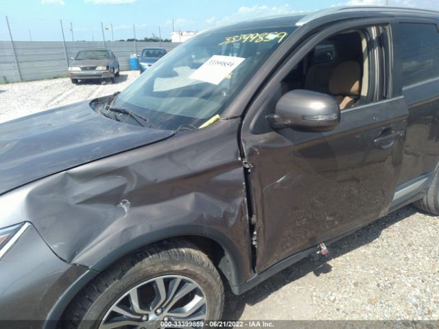 Photo 5 VIN: JA4AD3A34JZ016227 - MITSUBISHI OUTLANDER 