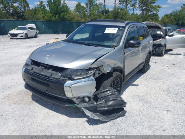 Photo 1 VIN: JA4AD3A34JZ020066 - MITSUBISHI OUTLANDER 