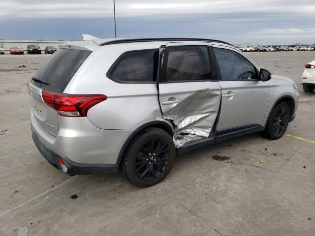 Photo 2 VIN: JA4AD3A34JZ022688 - MITSUBISHI OUTLANDER 