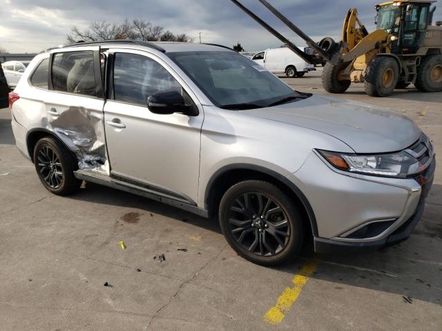 Photo 3 VIN: JA4AD3A34JZ022688 - MITSUBISHI OUTLANDER 