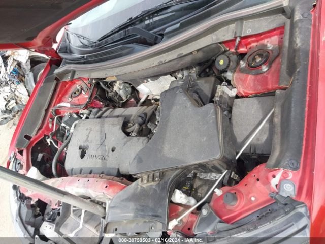 Photo 9 VIN: JA4AD3A34JZ023548 - MITSUBISHI OUTLANDER 