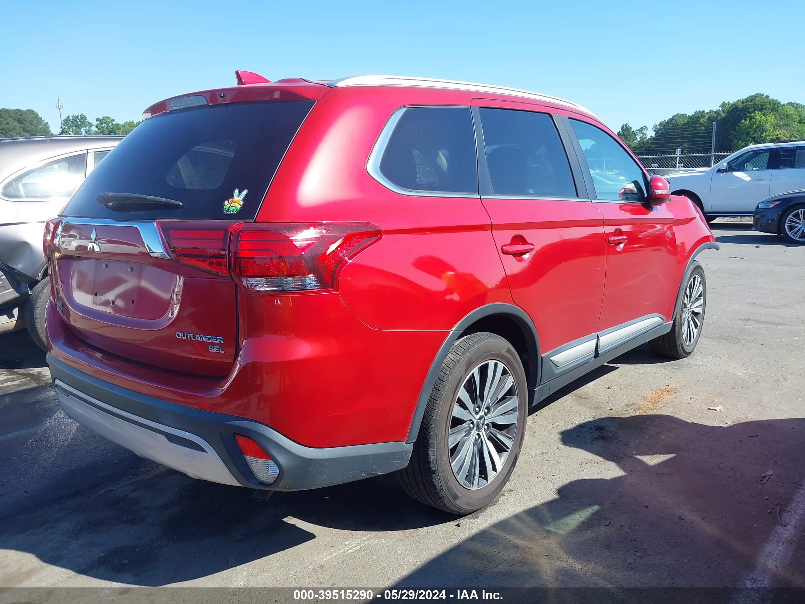 Photo 3 VIN: JA4AD3A34KZ034647 - MITSUBISHI OUTLANDER 