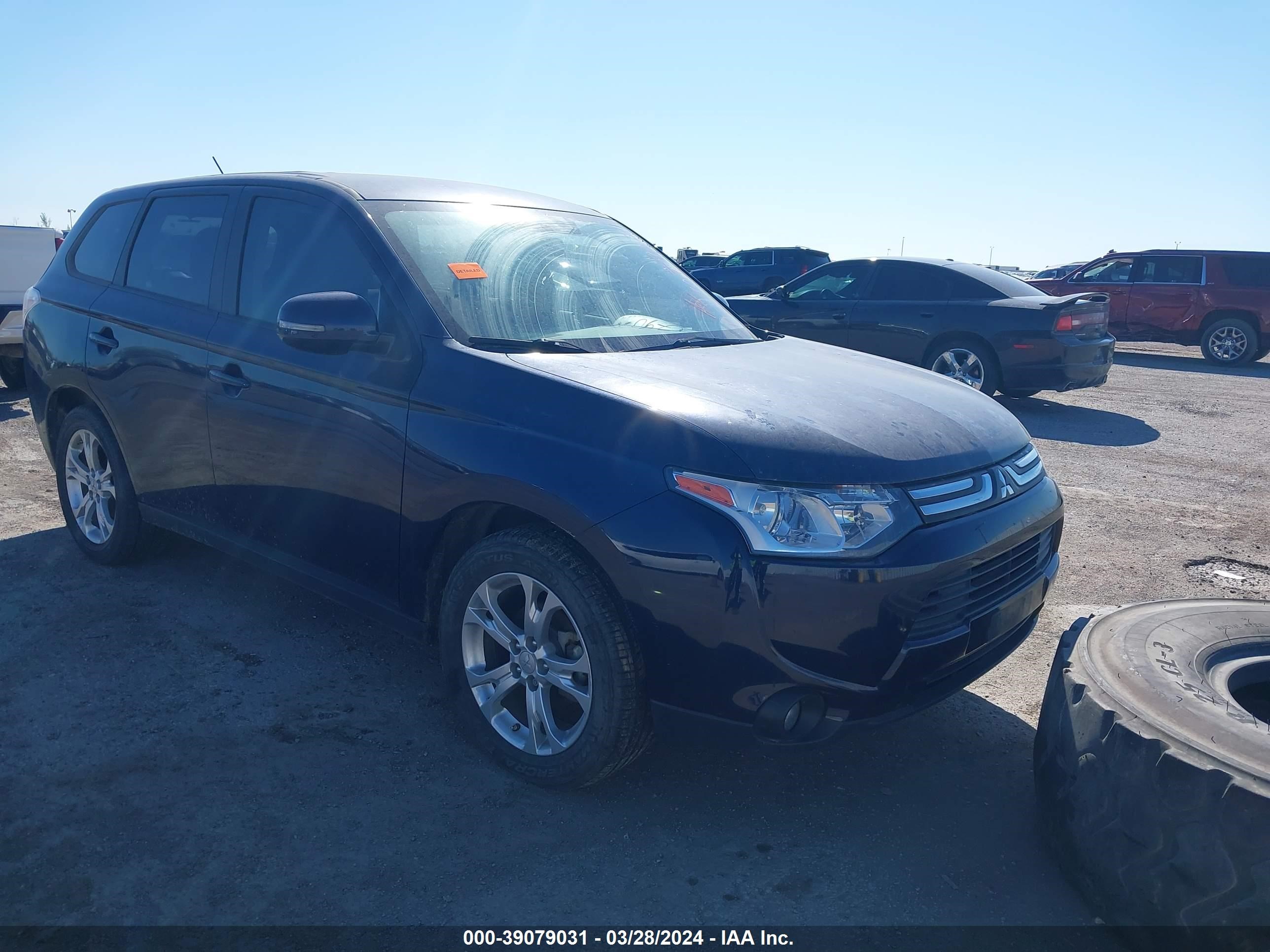 Photo 0 VIN: JA4AD3A35EZ011320 - MITSUBISHI OUTLANDER 