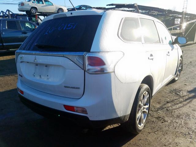 Photo 3 VIN: JA4AD3A35EZ017554 - MITSUBISHI OUTLANDER 