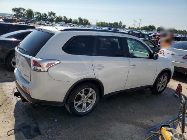 Photo 2 VIN: JA4AD3A35FZ008869 - MITSUBISHI OUTLANDER 