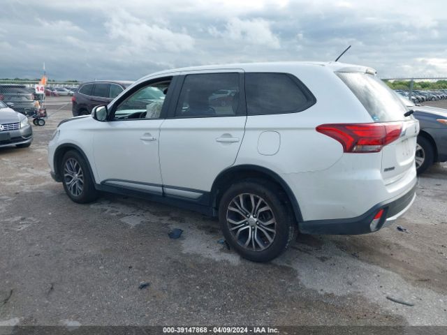 Photo 2 VIN: JA4AD3A35GZ003396 - MITSUBISHI OUTLANDER 