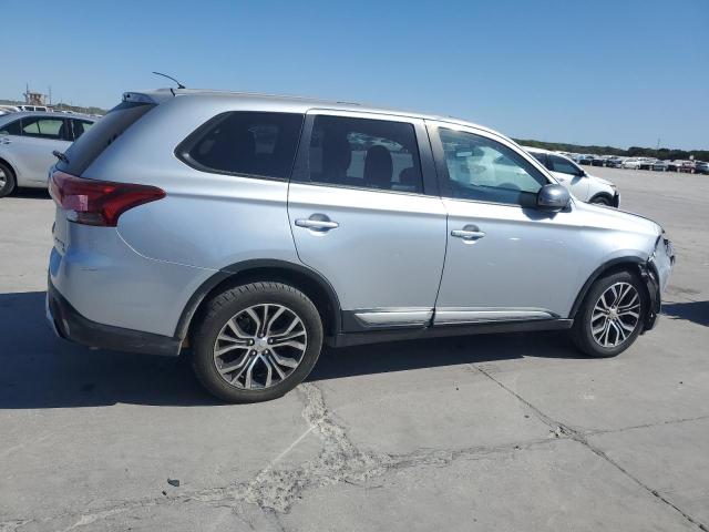 Photo 2 VIN: JA4AD3A35GZ056308 - MITSUBISHI OUTLANDER 