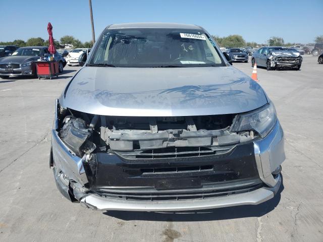 Photo 4 VIN: JA4AD3A35GZ056308 - MITSUBISHI OUTLANDER 