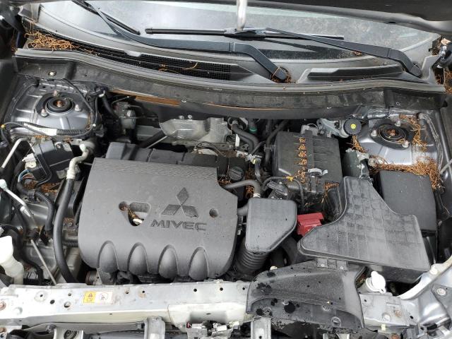 Photo 11 VIN: JA4AD3A35GZ060536 - MITSUBISHI OUTLANDER 