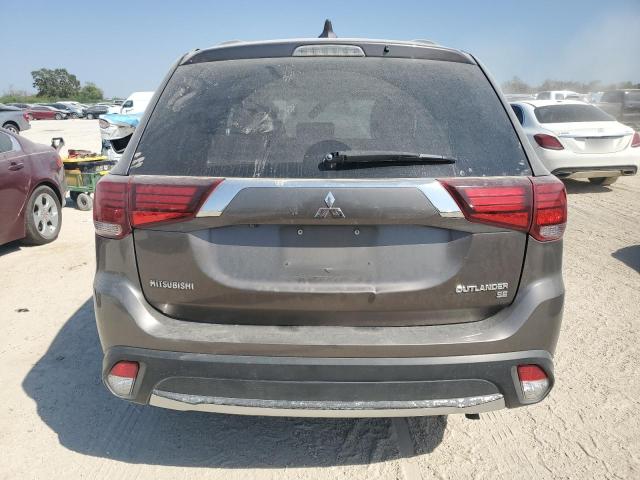 Photo 5 VIN: JA4AD3A35JZ002000 - MITSUBISHI OUTLANDER 