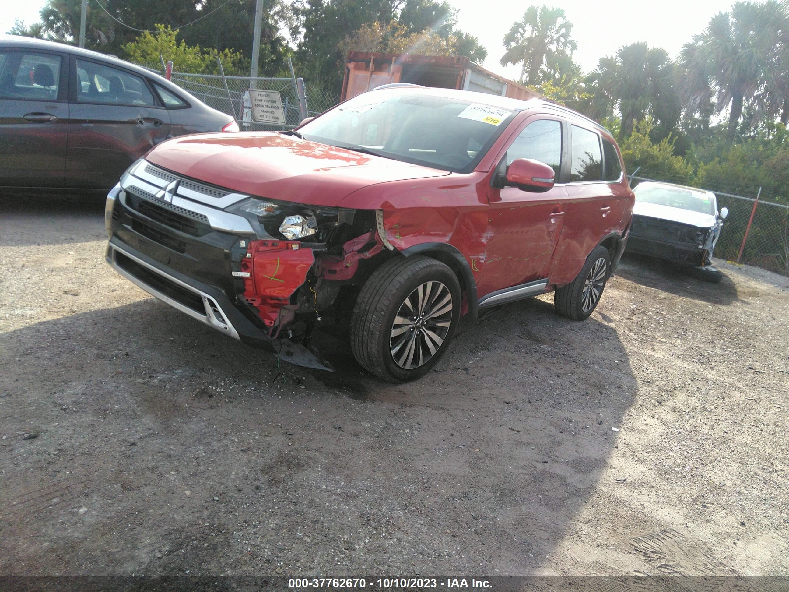 Photo 1 VIN: JA4AD3A35KZ024886 - MITSUBISHI OUTLANDER 