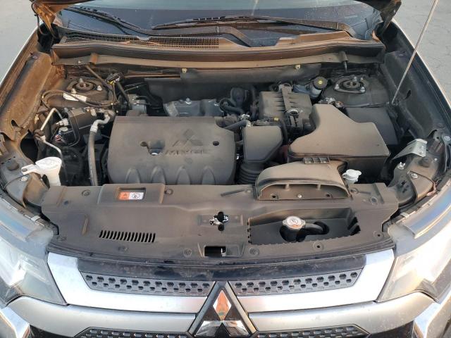 Photo 11 VIN: JA4AD3A35KZ038075 - MITSUBISHI OUTLANDER 