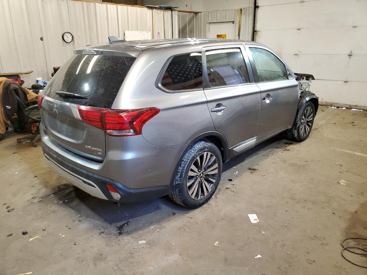 Photo 2 VIN: JA4AD3A35KZ041218 - MITSUBISHI OUTLANDER 