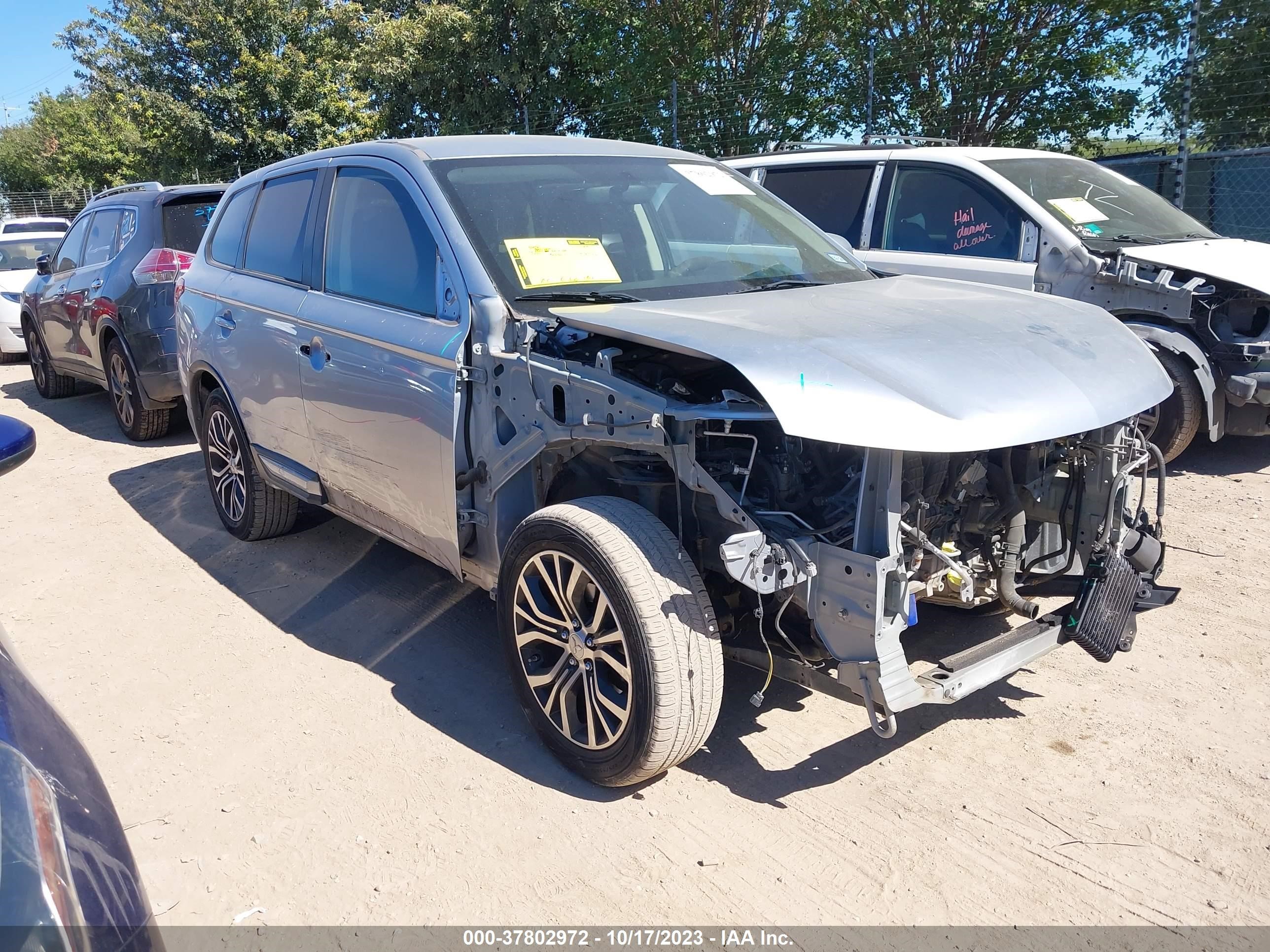 Photo 0 VIN: JA4AD3A36GZ020241 - MITSUBISHI OUTLANDER 