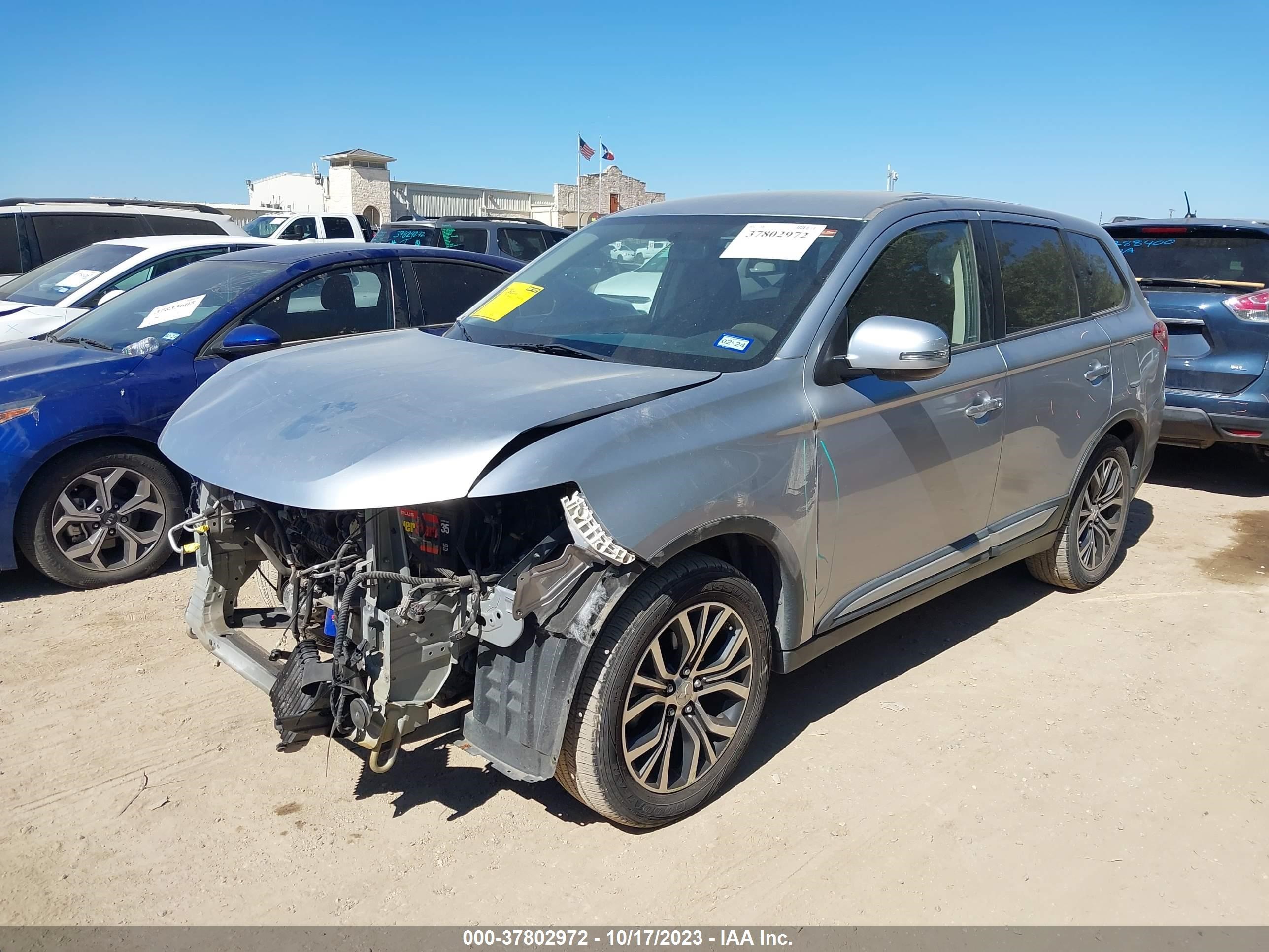 Photo 1 VIN: JA4AD3A36GZ020241 - MITSUBISHI OUTLANDER 