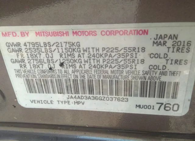 Photo 8 VIN: JA4AD3A36GZ037623 - MITSUBISHI OUTLANDER 