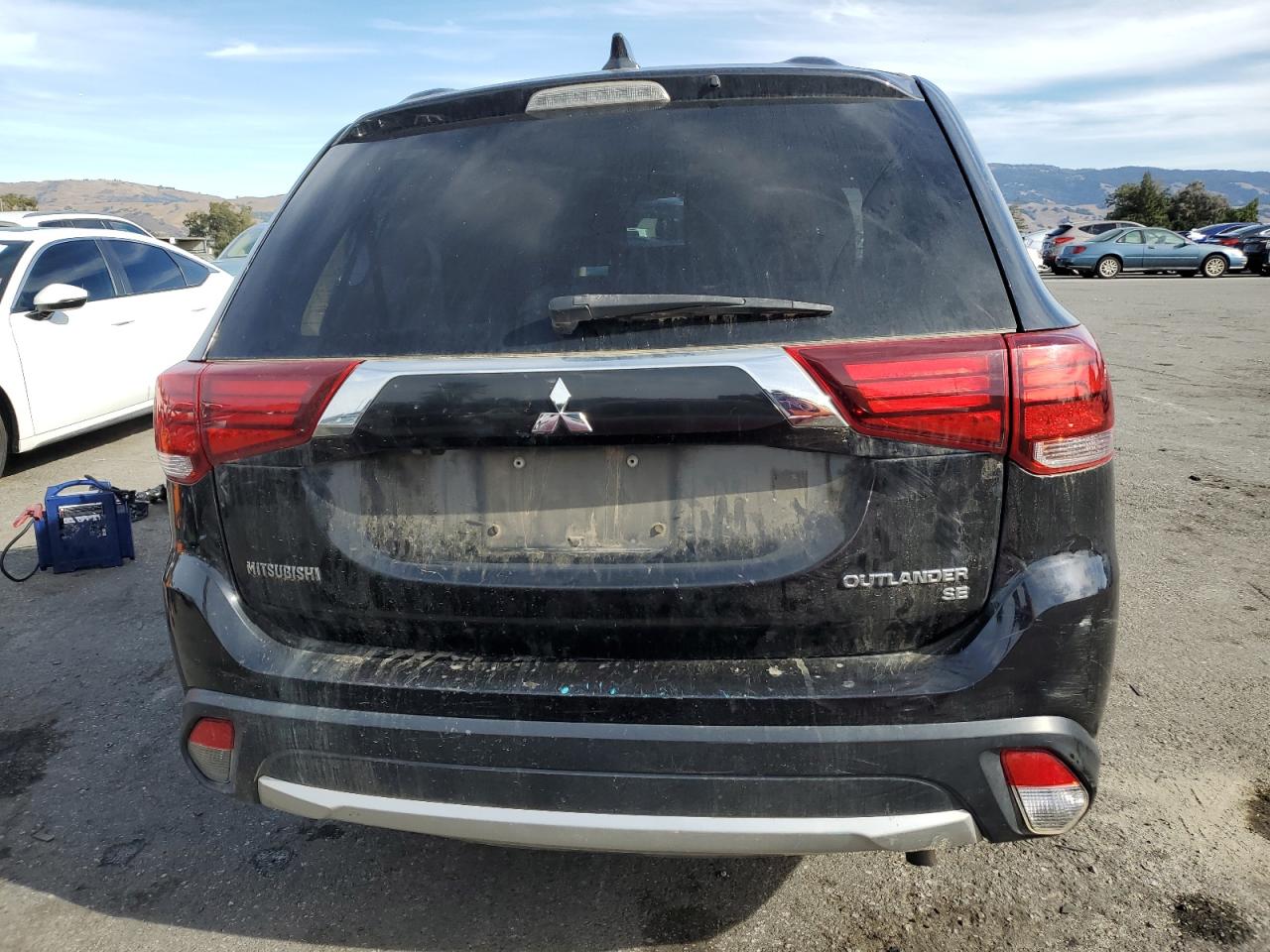 Photo 5 VIN: JA4AD3A36HZ031967 - MITSUBISHI OUTLANDER 