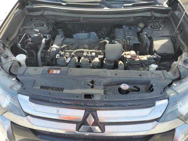 Photo 10 VIN: JA4AD3A36HZ041706 - MITSUBISHI OUTLANDER 