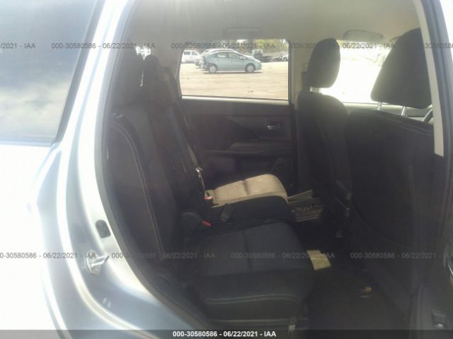 Photo 7 VIN: JA4AD3A36HZ059607 - MITSUBISHI OUTLANDER 