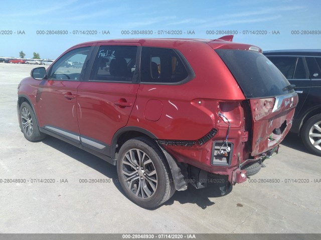 Photo 2 VIN: JA4AD3A36JZ023020 - MITSUBISHI OUTLANDER 