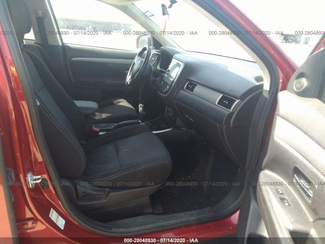 Photo 4 VIN: JA4AD3A36JZ023020 - MITSUBISHI OUTLANDER 