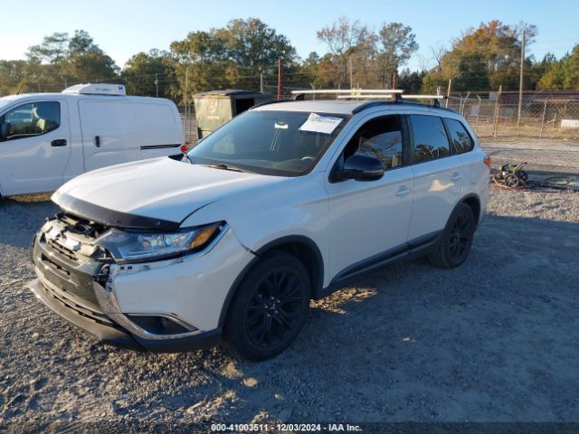 Photo 1 VIN: JA4AD3A36JZ025995 - MITSUBISHI OUTLANDER 