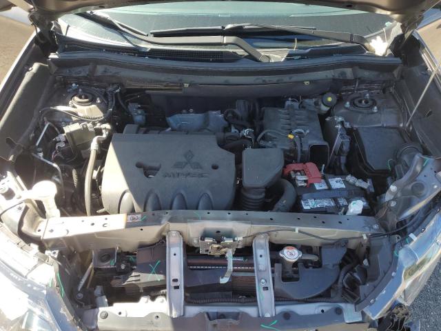 Photo 11 VIN: JA4AD3A36JZ033417 - MITSUBISHI OUTLANDER 